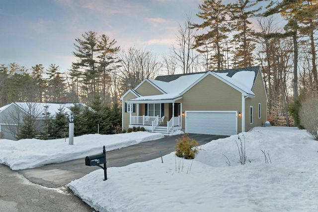 4 Mulberry Court, Wolfeboro, NH 03894
