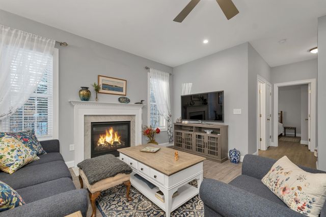 4 Mulberry Court, Wolfeboro, NH 03894