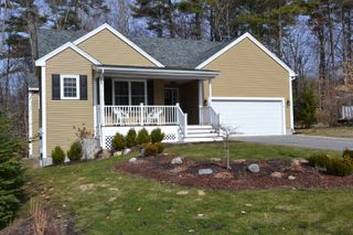 4 Mulberry Court, Wolfeboro, NH 03894