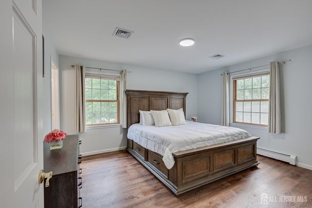 36 Aylin Street, Metuchen, NJ 08840