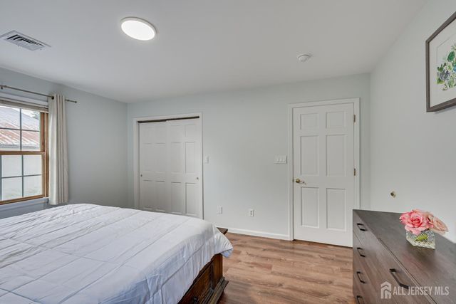 36 Aylin Street, Metuchen, NJ 08840