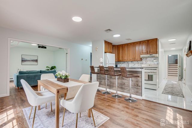 36 Aylin Street, Metuchen, NJ 08840