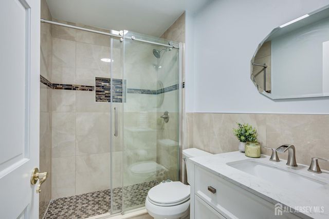 36 Aylin Street, Metuchen, NJ 08840