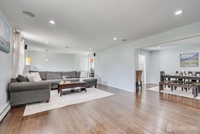 36 Aylin Street, Metuchen, NJ 08840