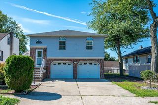 36 Aylin Street, Metuchen, NJ 08840