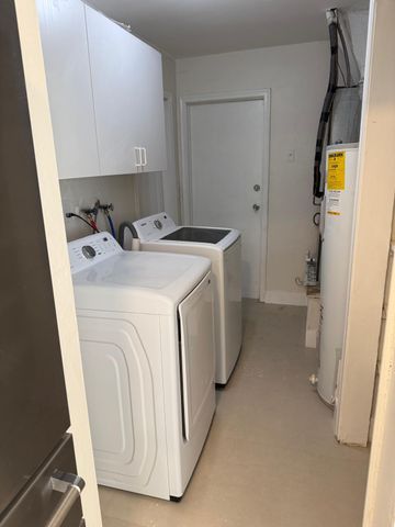 1991 NW 98th Avenue, Sunrise, FL 33322