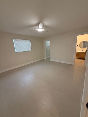 1991 NW 98th Avenue, Sunrise, FL 33322