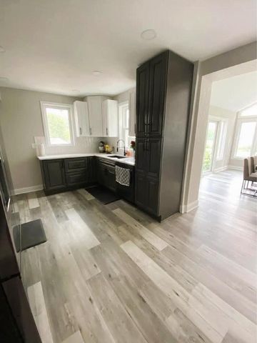 3531 Rawson AVENUE, Franklin, WI 53132