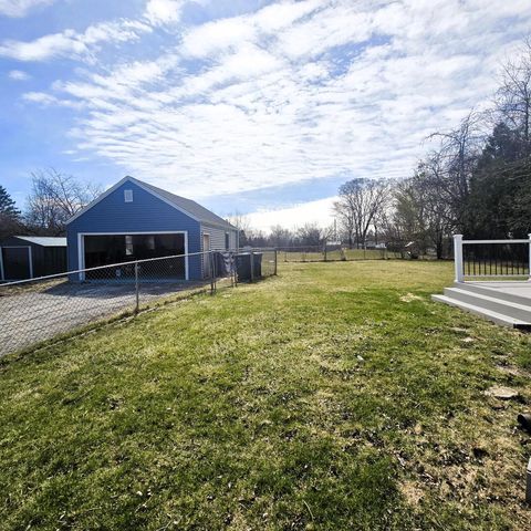 3531 Rawson AVENUE, Franklin, WI 53132