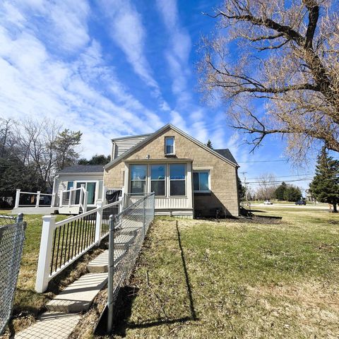 3531 Rawson AVENUE, Franklin, WI 53132