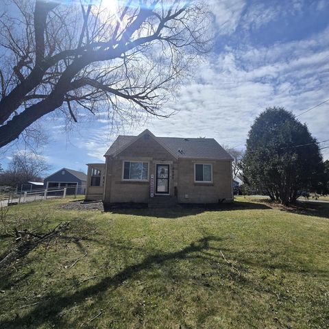 3531 Rawson AVENUE, Franklin, WI 53132