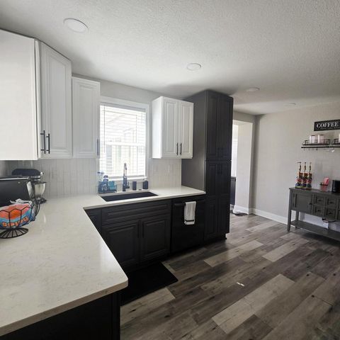 3531 Rawson AVENUE, Franklin, WI 53132