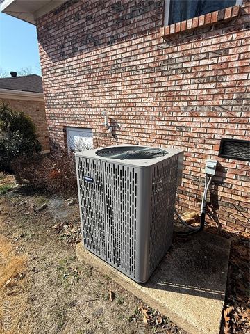 2304 Lee Street, Poplar Bluff, MO 63901