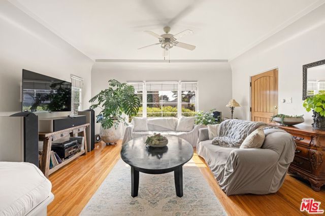 827 12th Street, Santa Monica, CA 90403