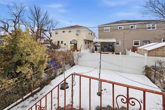 25552 148th Drive, Rosedale, NY 11422