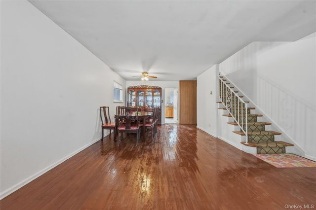 25552 148th Drive, Rosedale, NY 11422