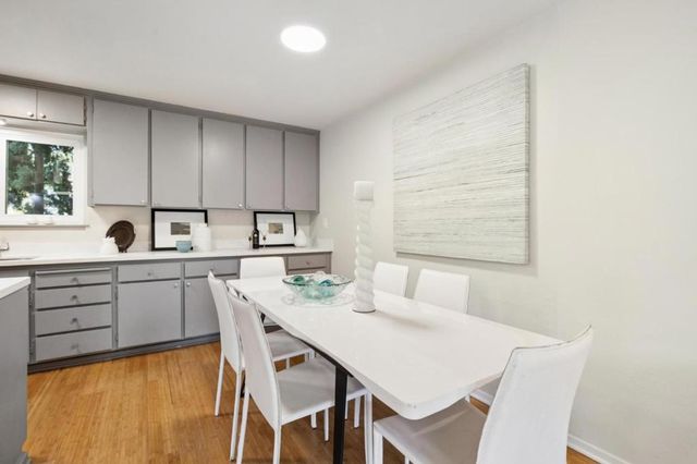 453 N Rengstorff Avenue 17, Mountain View, CA 94043