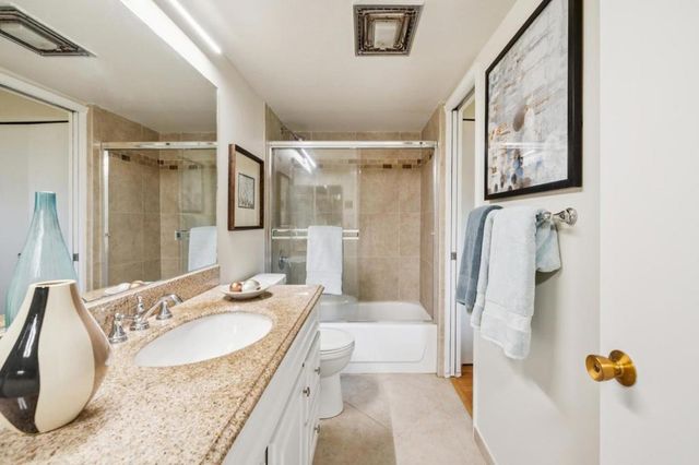 453 N Rengstorff Avenue 17, Mountain View, CA 94043