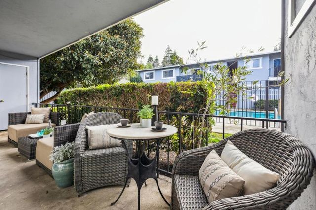 453 N Rengstorff Avenue 17, Mountain View, CA 94043