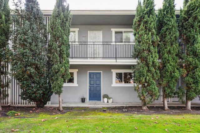 453 N Rengstorff Avenue 17, Mountain View, CA 94043