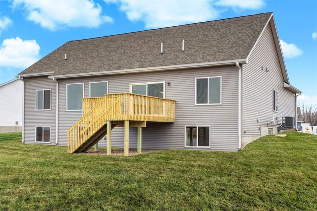 305 Springer Court, Madrid, IA 50156