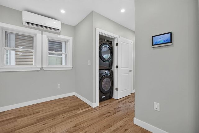 31 Wordsworth St, Boston, MA 02128