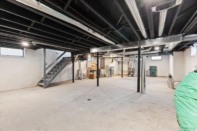 4801 Sturtevant Street, Detroit, MI 48204