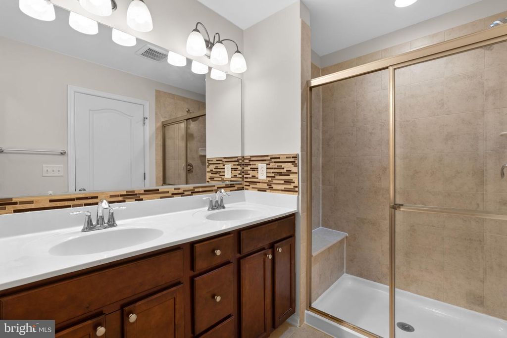 Image 17 of property listing at 7997 ALCHEMY WAY, Elkridge, MD 21075