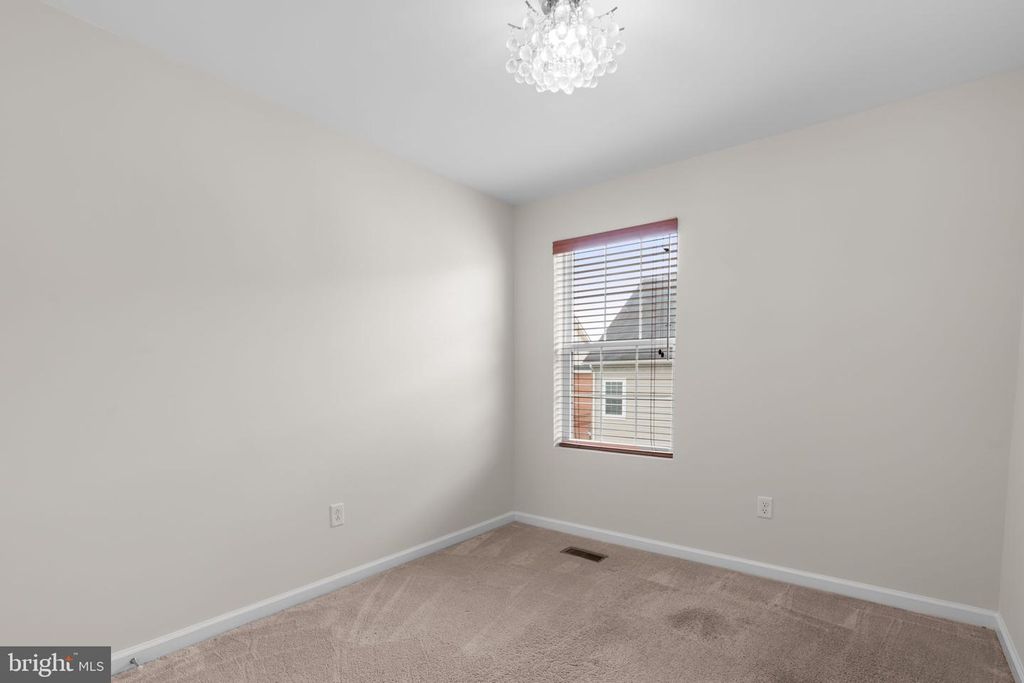 Image 21 of property listing at 7997 ALCHEMY WAY, Elkridge, MD 21075