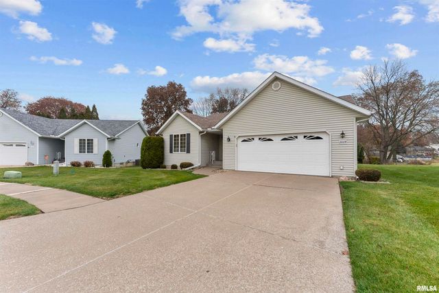 2009 VILLA PINES Circle, Carbon Cliff, IL 61239