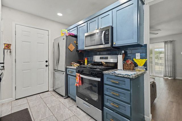 1809 Homestead Place, Garland, TX 75044