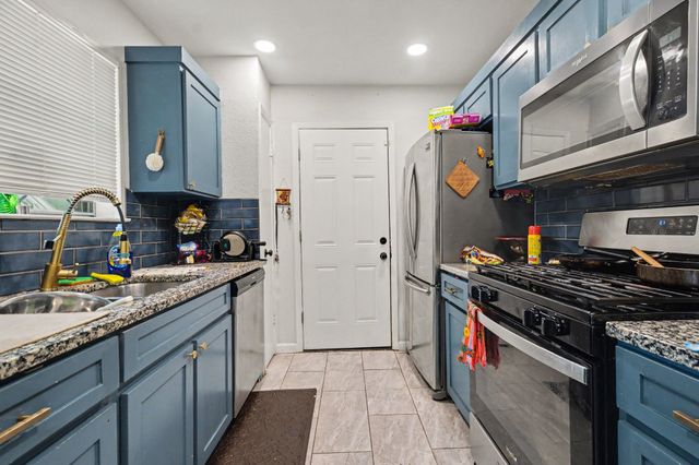 1809 Homestead Place, Garland, TX 75044