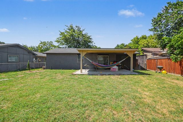 1809 Homestead Place, Garland, TX 75044