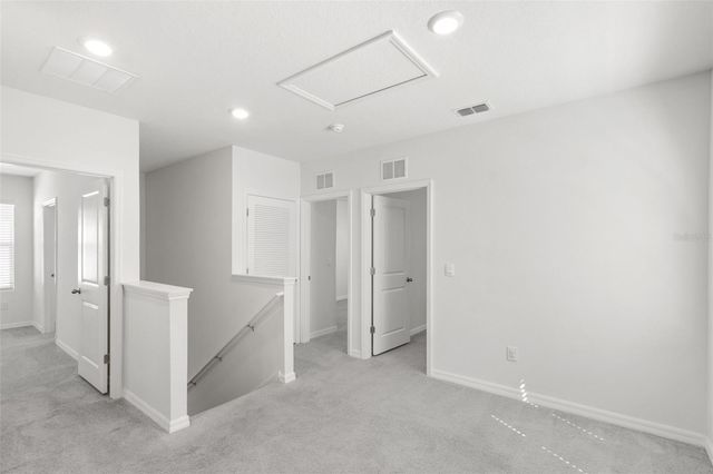 5495 WARRINGTON TOWN PATH, Wesley Chapel, FL 33545