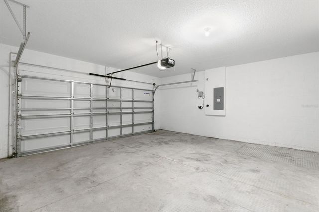 5495 WARRINGTON TOWN PATH, Wesley Chapel, FL 33545