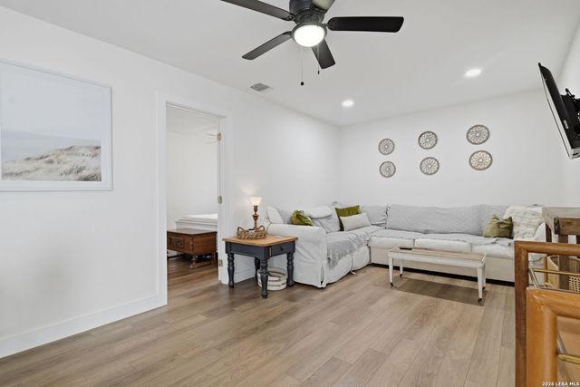 616 WILLOW, San Antonio, TX 78202
