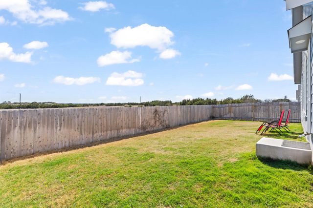 320 Bertram Oaks DR, Bertram, TX 78605