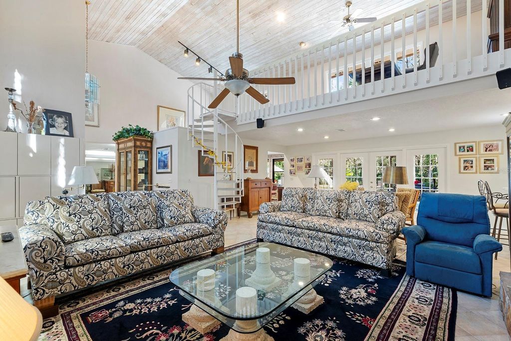 Image 12 of property listing at 1611 TALISIA COURT, Longwood, FL 32779