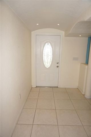 594 W TARPON BOULEVARD NW, Port Charlotte, FL 33952