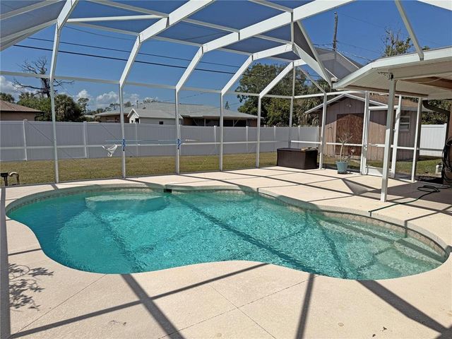 594 W TARPON BOULEVARD NW, Port Charlotte, FL 33952