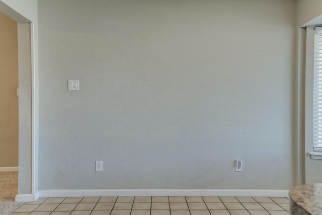 8107 Knoxville Avenue, Lubbock, TX 79423