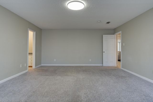 8107 Knoxville Avenue, Lubbock, TX 79423