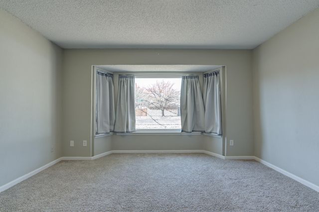 8107 Knoxville Avenue, Lubbock, TX 79423