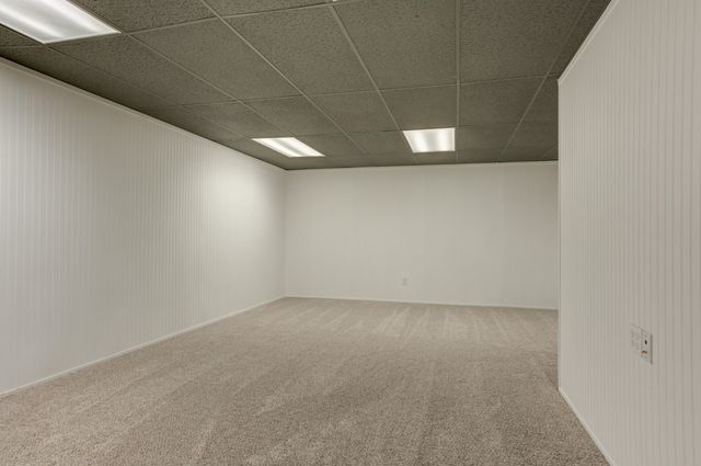 8107 Knoxville Avenue, Lubbock, TX 79423