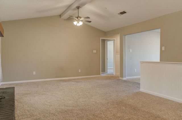 8107 Knoxville Avenue, Lubbock, TX 79423