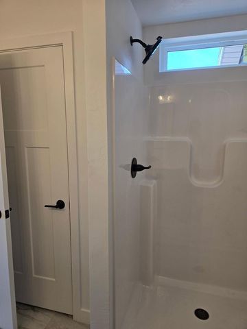 W6846 MCALLISTER CIRCLE, Greenville, WI 54944