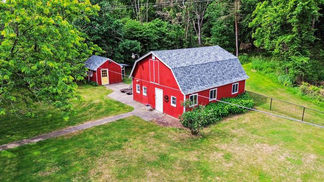 7475 Thornapple River Drive Se, Caledonia Twp, MI 49316