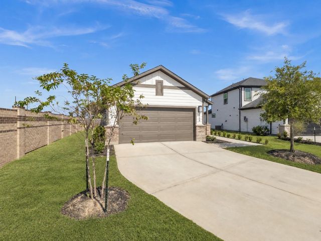 7734 Primrose Myrtle Lane, Cypress, TX 77433
