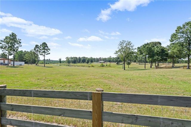 18280 6th S Street, Citronelle, AL 36522