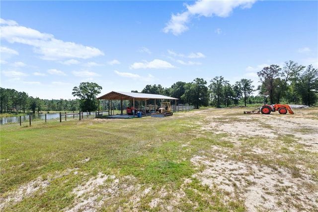 18280 6th S Street, Citronelle, AL 36522